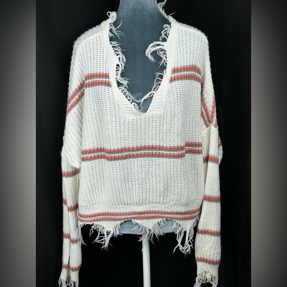 Polly & Esther Juniors Distressed Frayed Edge V-Neck Sweater Size L